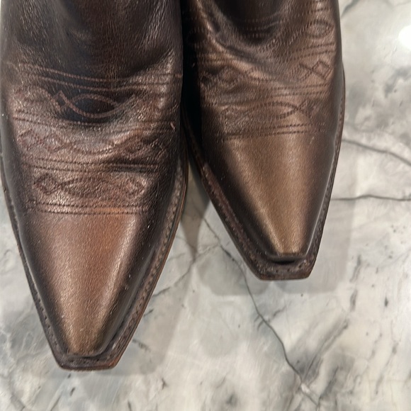Metallic brown studded embossed frye boots - Picture 2 of 9